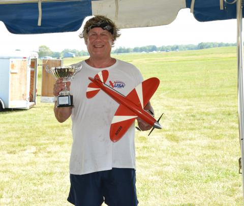 Patrick Hempel won the Perky average event.