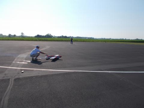 David Fitzgerald gives a smooth release for a launch for Brett Buck.